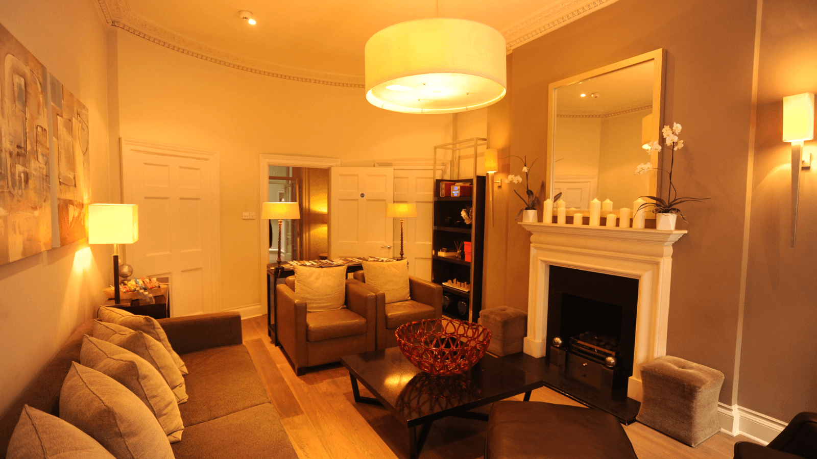 The Sumner lounge