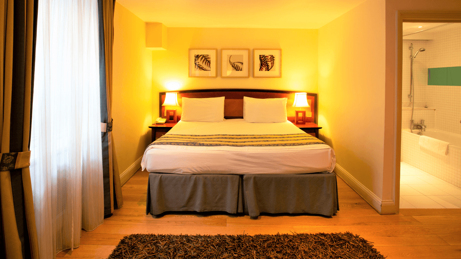 King Room